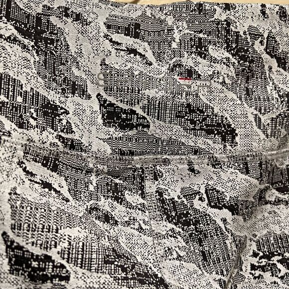 SPYDER CAMO LEGGINGS LG Gray Black textured - Picture 3 of 6